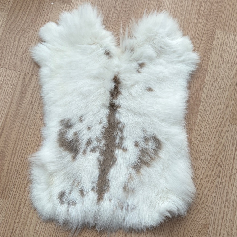 #0172 White & Brown Rabbit Fur Pelt - Natural Tanned Two-Tone Craft Hide